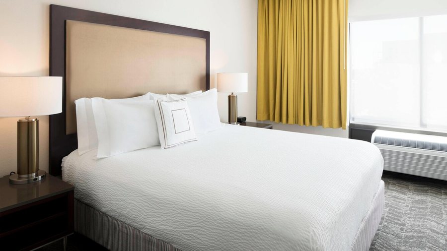 SpringHill Suites by Marriott Austin Round Rock — Guest room