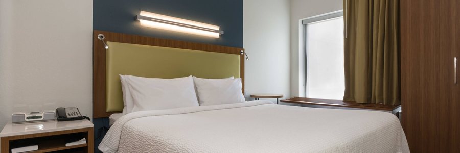 SpringHill Suites by Marriott Charlotte Ballantyne — Guest room