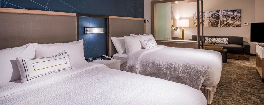 Springhill Suites by Marriott Fishkill — Guest room