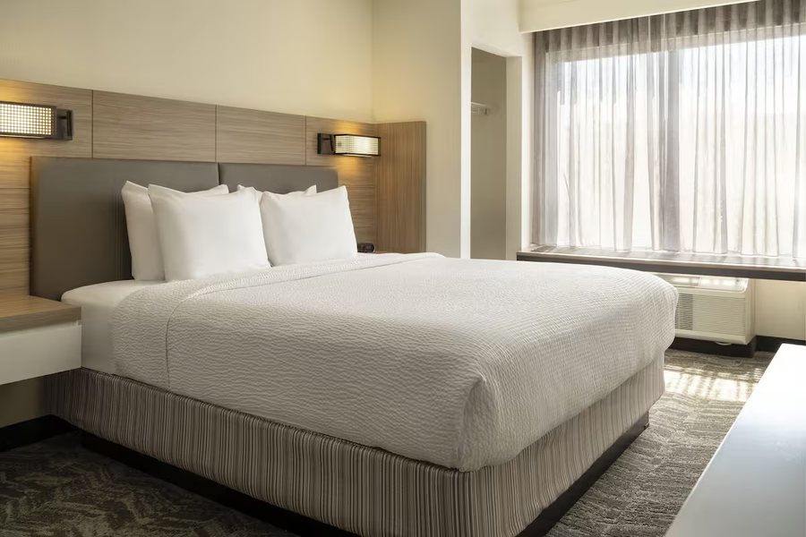 SpringHill Suites by Marriott Fort Worth University — Guest room