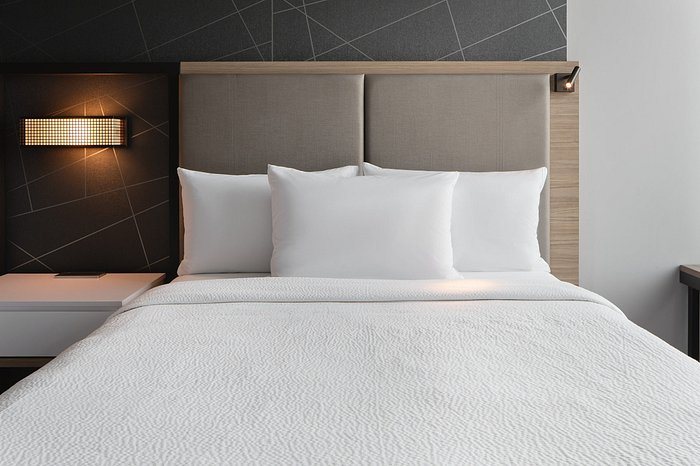 SpringHill Suites by Marriott Jacksonville Baymeadows — Guest room