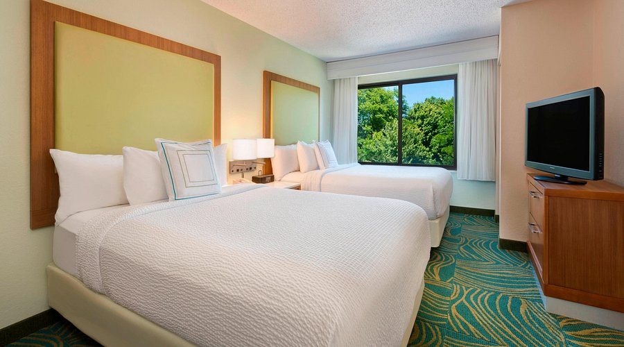 SpringHill Suites by Marriott Mishawaka University Area — Guest room