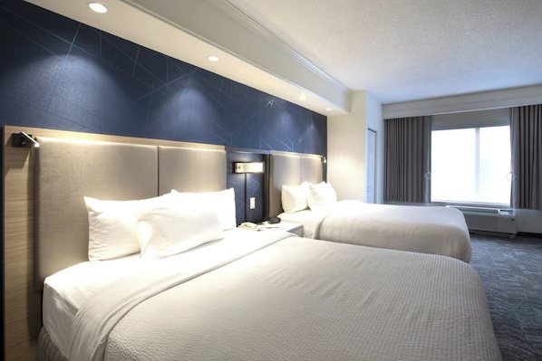 SpringHill Suites by Marriott Savannah I 95 South — Guest room