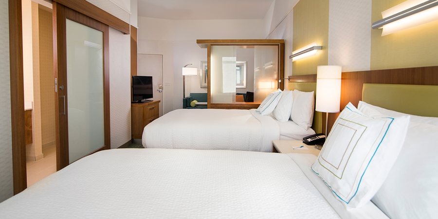 SpringHill Suites by Marriott Wisconsin Dells — Guest room