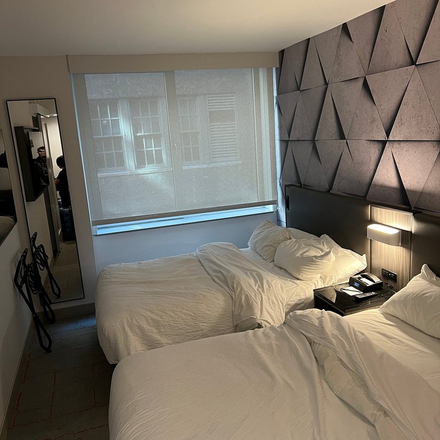 SpringHill Suites New York Midtown Manhattan Park Avenue New York City New York — Guest room