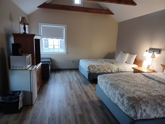 Spruce Lane Lodge Cottages — Guest room