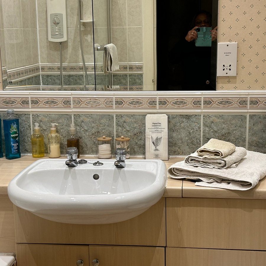 Spylaw Bank House — Bathroom