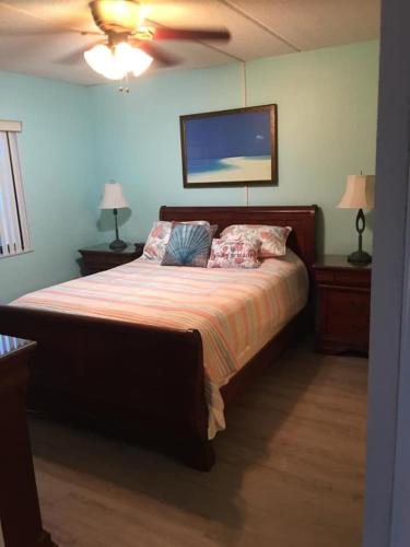 St Augustine Ocean Racquet Resort — Guest room