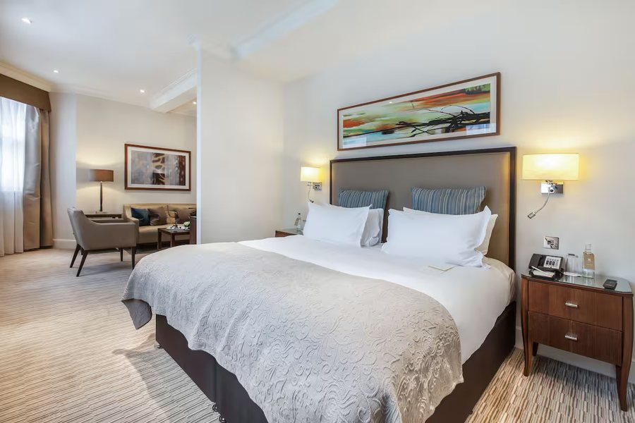 St James Court A Taj Hotel — Guest room