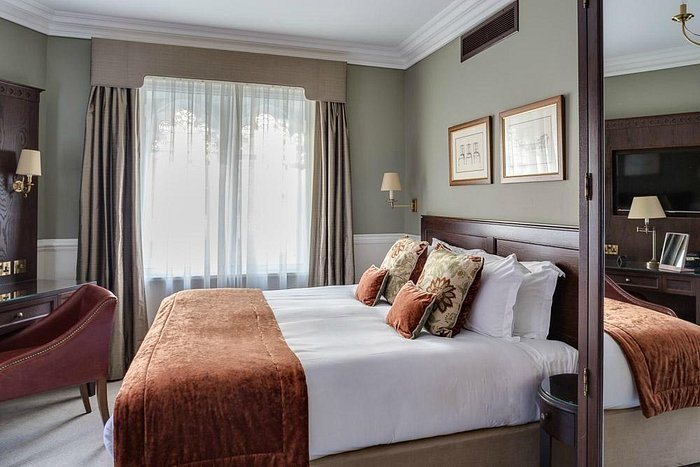St Paul s Hotel — Guest room