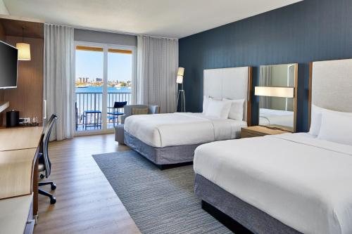 St Petersburg Marriott Clearwater — Guest room