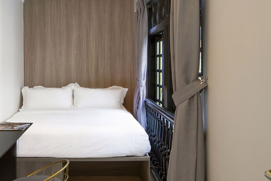 ST Signature Chinatown — Guest room