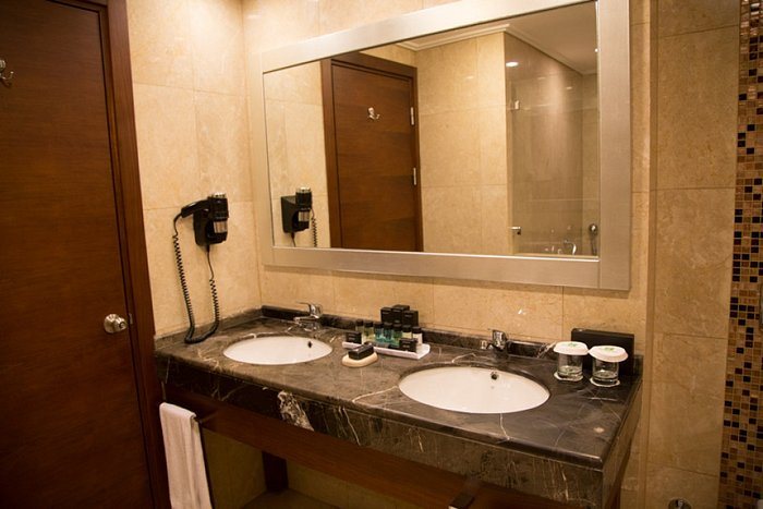Star Holiday Hotel Istanbul — Bathroom