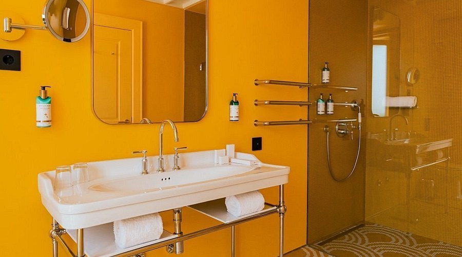 Star Inn Lisbon Lisbon Lisbon District Central Portugal — Bathroom