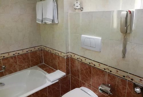 Starhotels Michelangelo — Bathroom