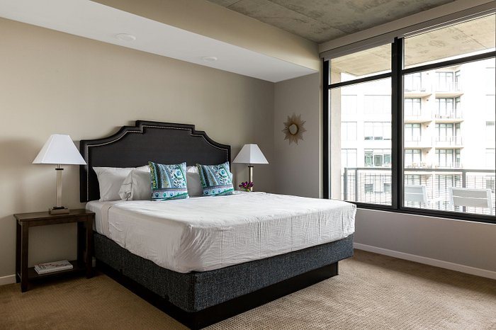 Stay Alfred at The Garfield — Guest room