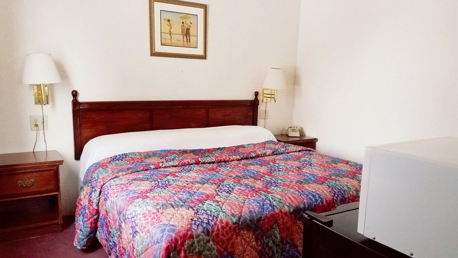 Stay Inn — Guest room