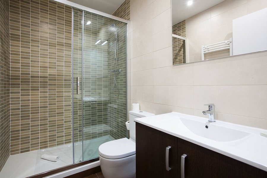 Stay Together Barcelona Apartments Barcelona Catalonia — Bathroom