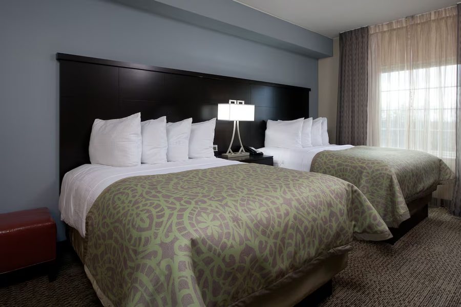 Staybridge Suites Buffalo amherst By IHG — Guest room