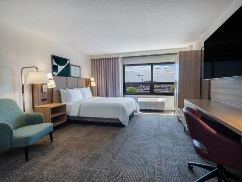 Staybridge Suites Chicago O hare Rosemont by IHG — Guest room