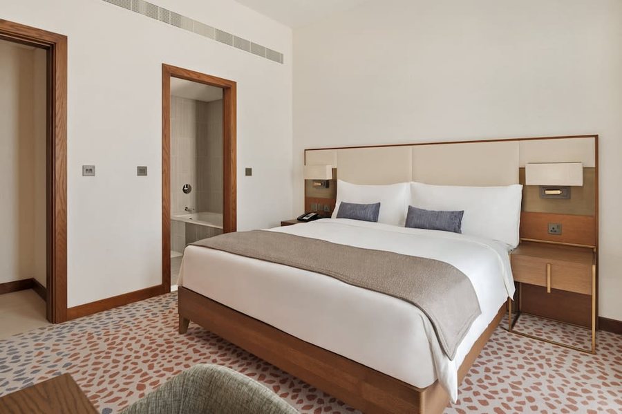 Staybridge Suites Dubai Al Maktoum Airport by IHG — Guest room