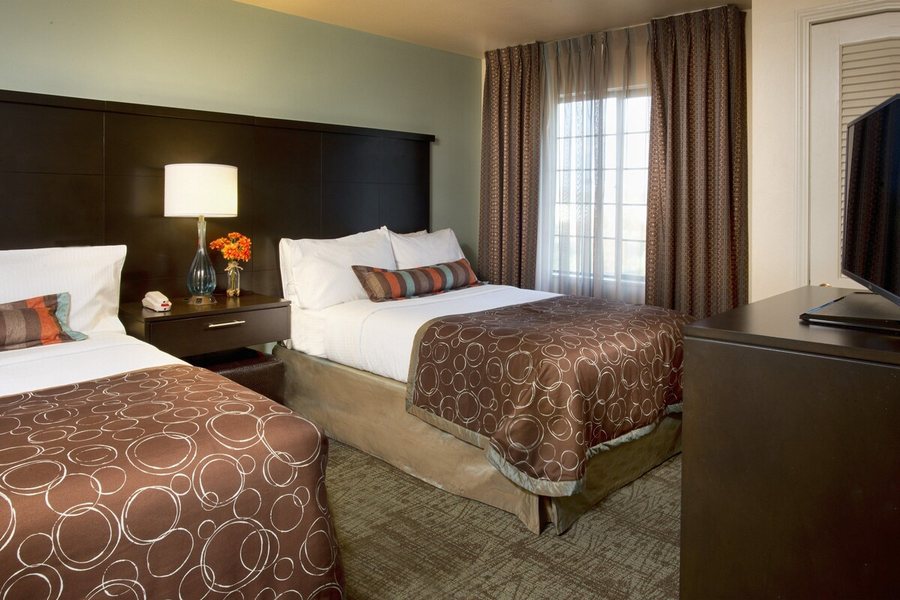 Staybridge Suites Myrtle Beach West by IHG — Guest room