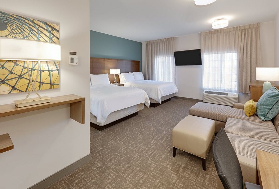 Staybridge Suites Oklahoma City Dwtn Bricktown by IHG — Guest room