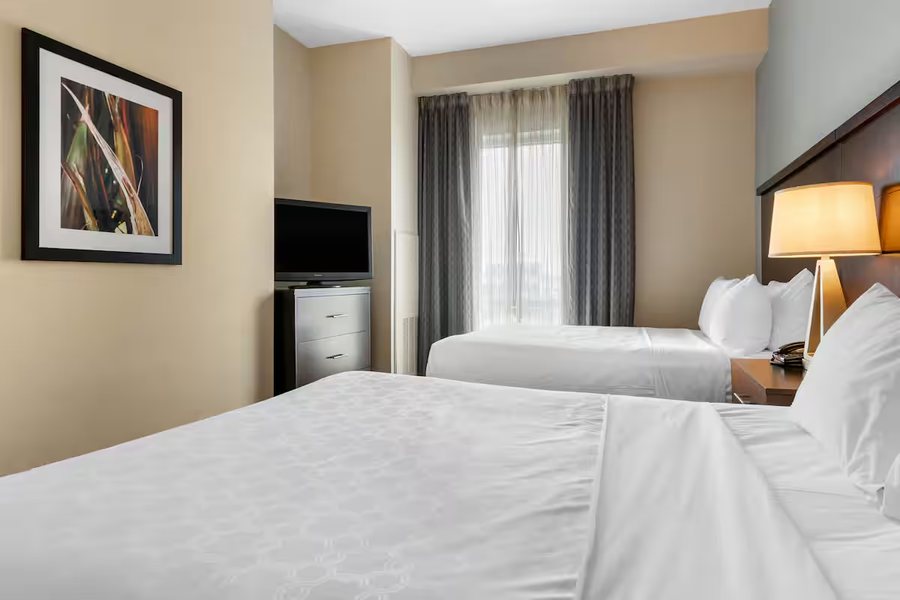 Staybridge Suites St Petersburg Downtown by IHG — Guest room