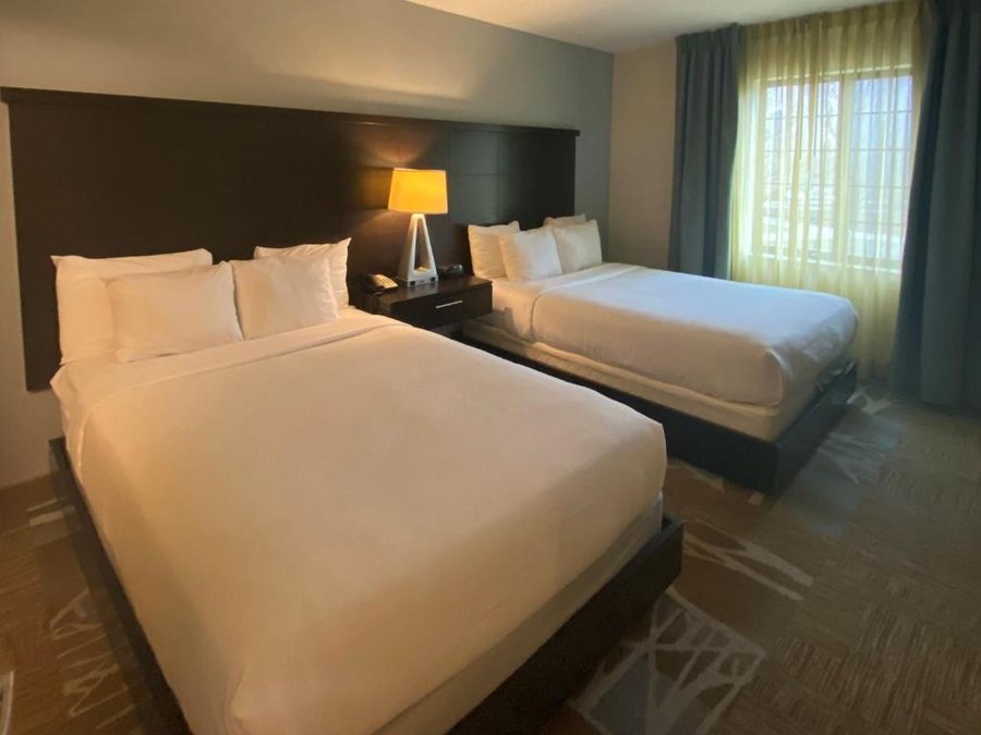 Staybridge Suites Syracuse Liverpool by IHG — Guest room