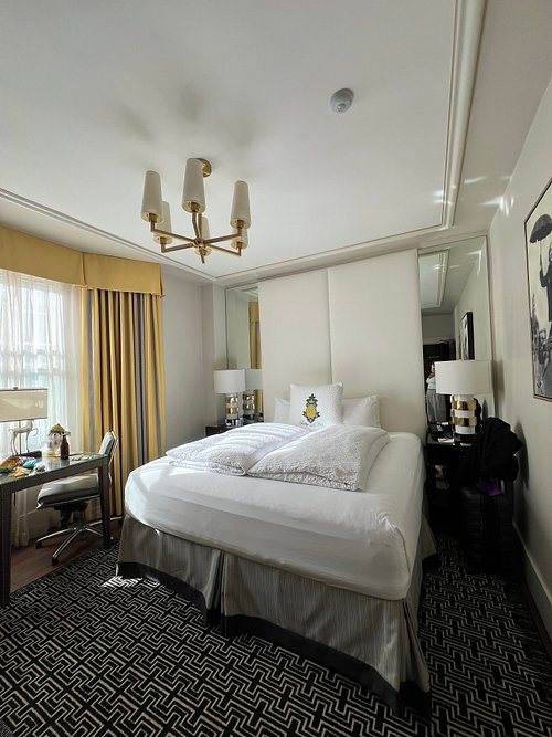 Staypineapple An Elegant Hotel Union Square — Guest room