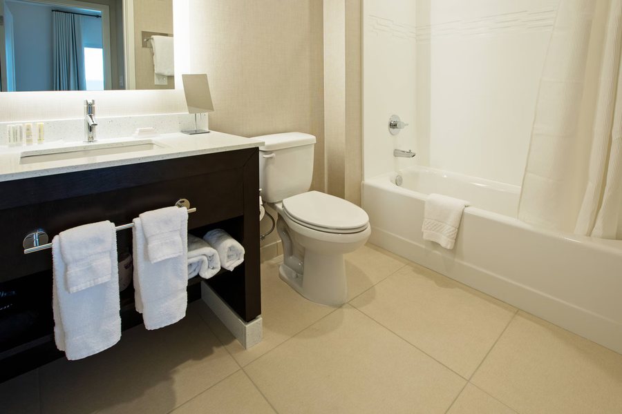 Stellar Suites — Bathroom