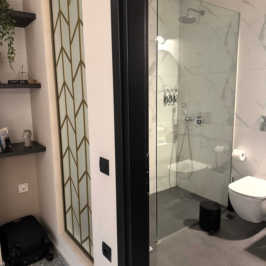 Stis Giagias Evgenias — Bathroom