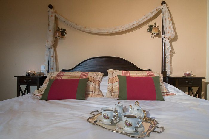 Stis Giagias Evgenias — Guest room