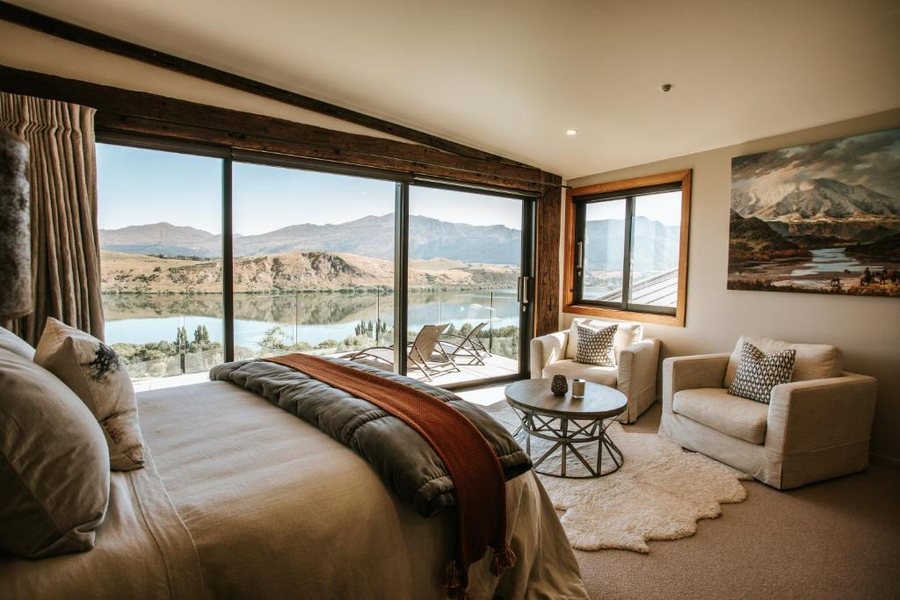 Stoneridge Estate — Guest room