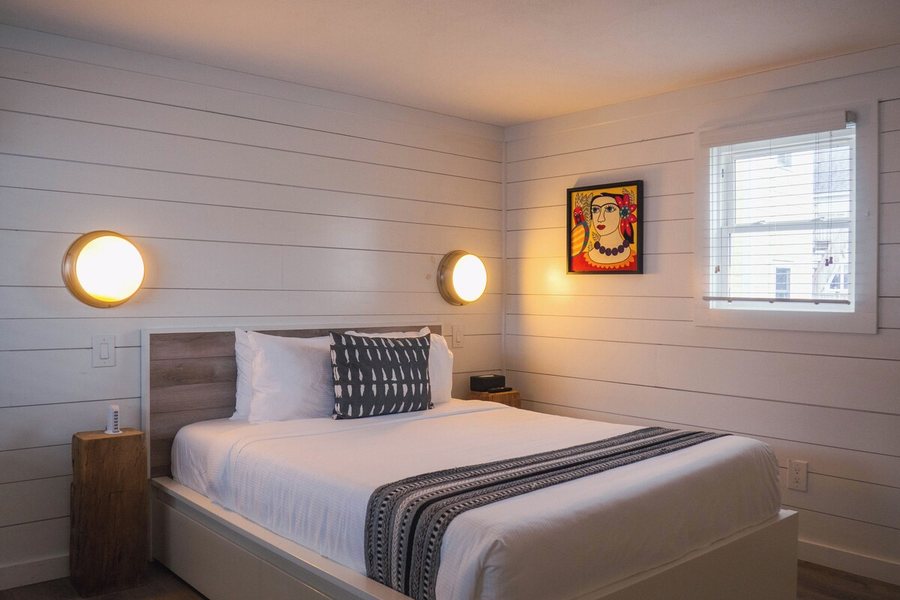 Stones Throw Hotel — Guest room