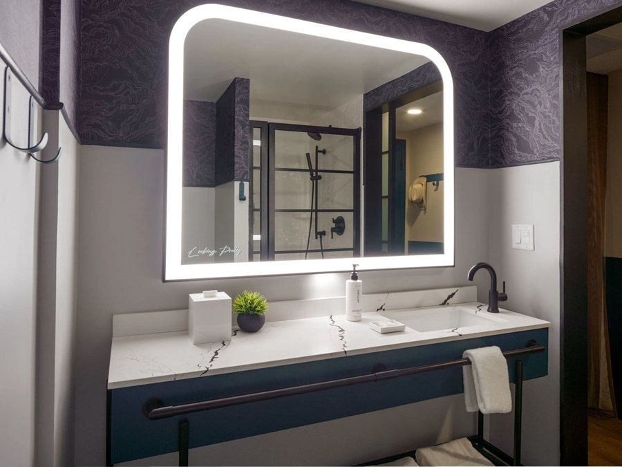 Story Inn — Bathroom