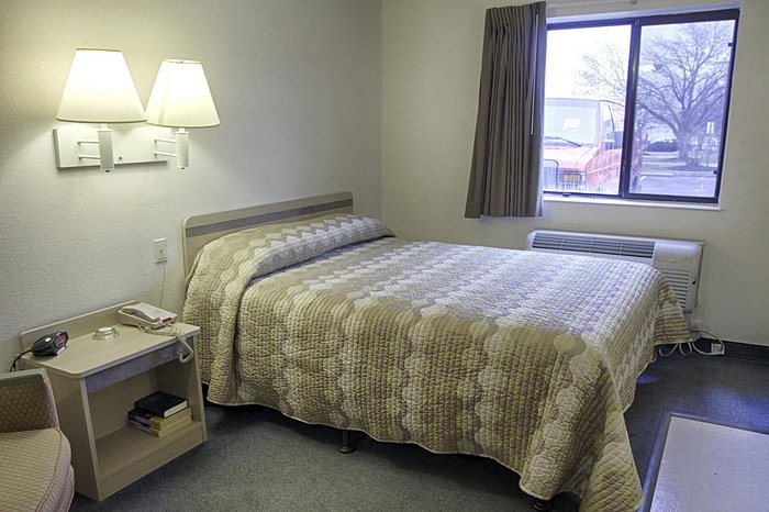 Studio 6 Dayton South Miamisburg — Guest room