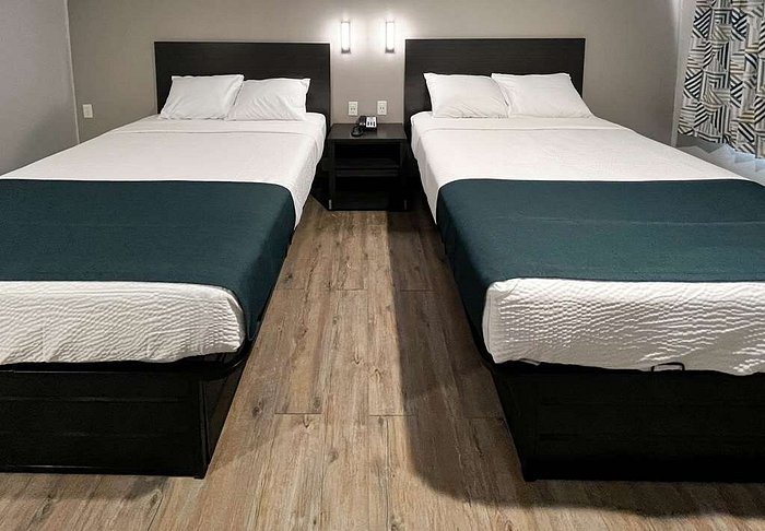 Studio 6 Stafford TX Houston Sugarland — Guest room