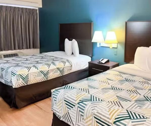 Studio6 suites shreveport — Guest room