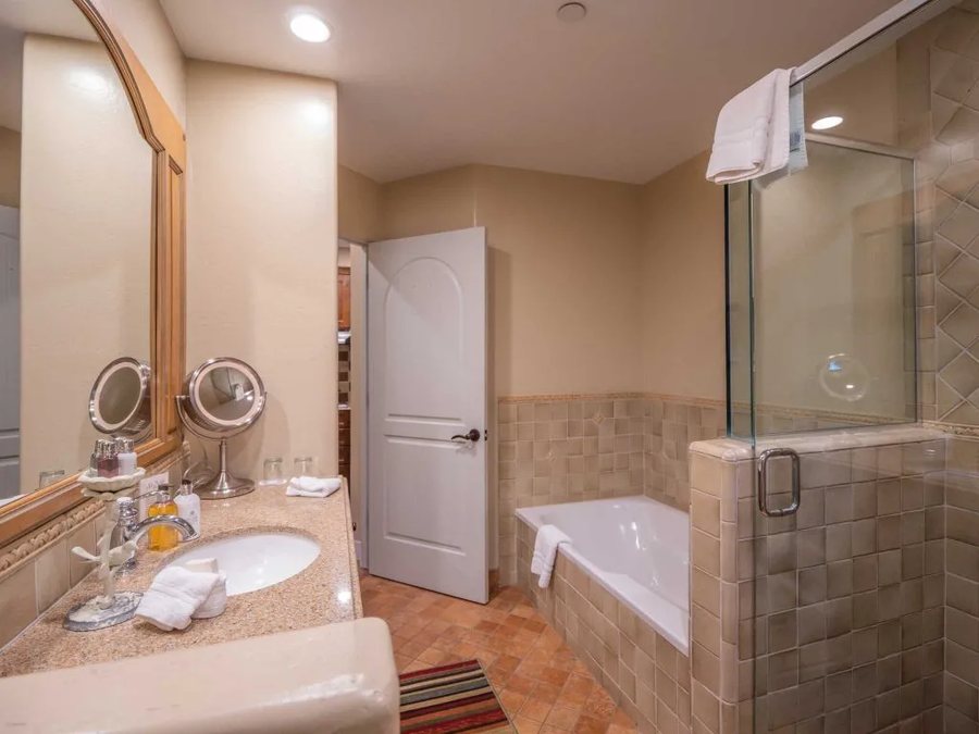 Su Nido Inn Your Nest In Ojai — Bathroom