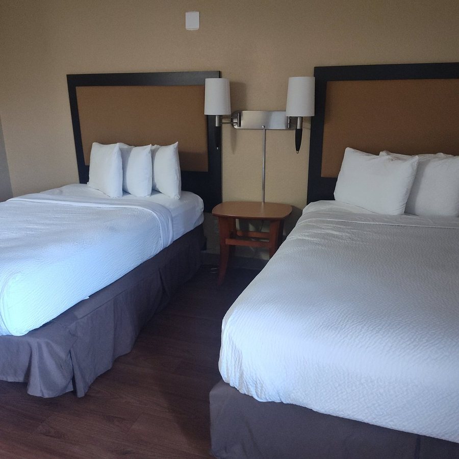 Suburban Extended Stay Hotel Melbourne Airport — Guest room
