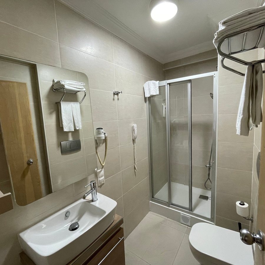 Sude Konak Hotel Istanbul — Bathroom