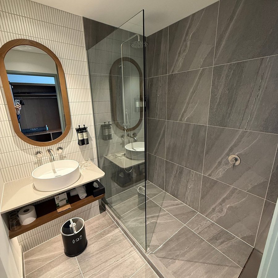 Sudima Queenstown Five Mile — Bathroom