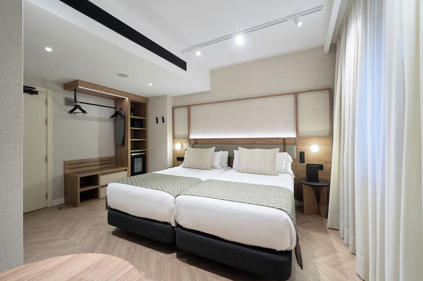 Suite Home Sagrada Familia Apartments Barcelona Catalonia — Guest room