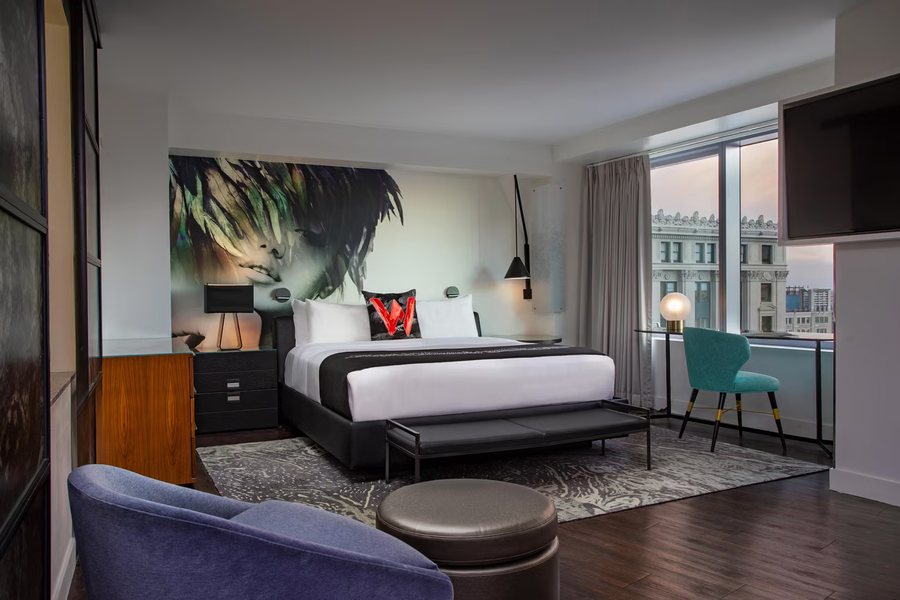Suites At 143 Arlington Street — Guest room
