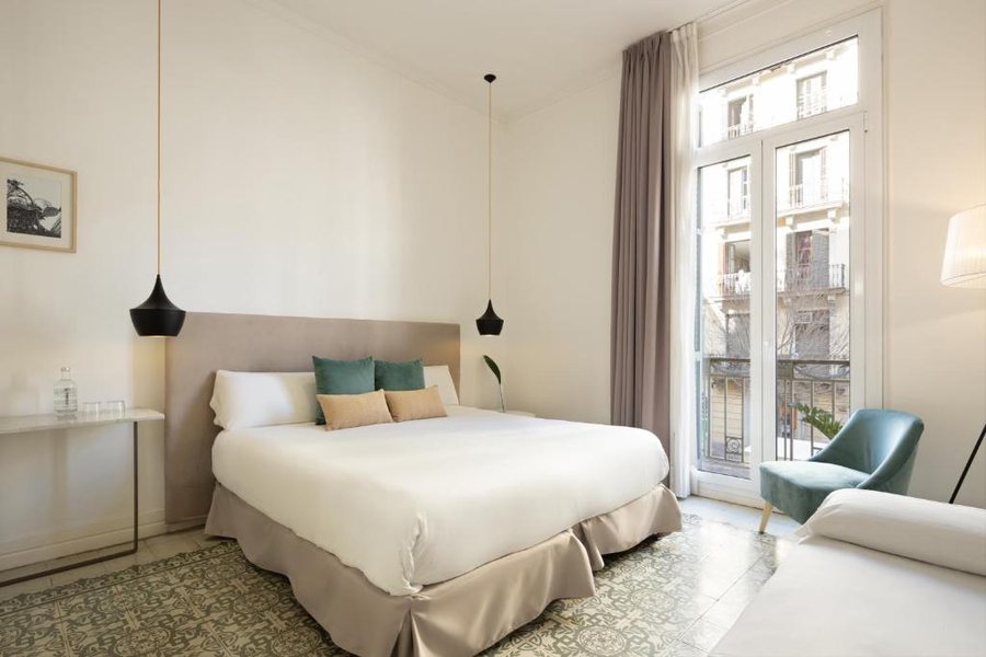 Suites Center Barcelona Barcelona Catalonia — Guest room