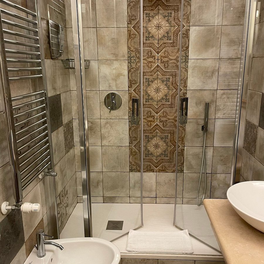 Suites Trastevere — Bathroom