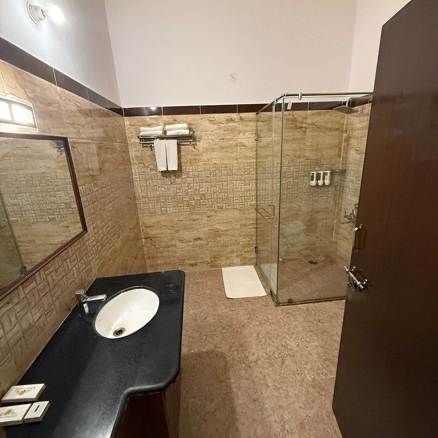 Sultan Bagh Ranthambore — Bathroom