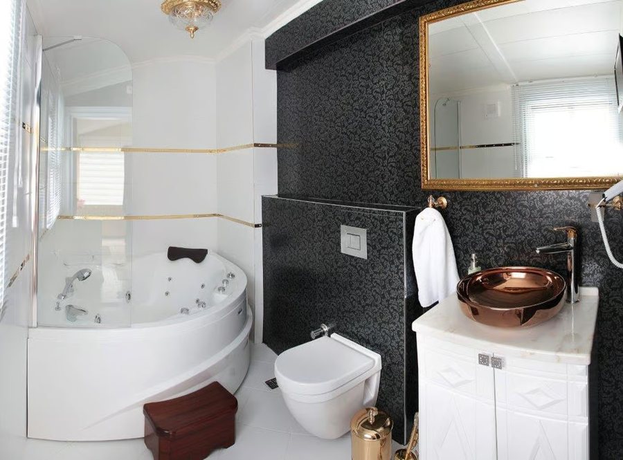 Sultan Tughra Hotel Istanbul — Bathroom
