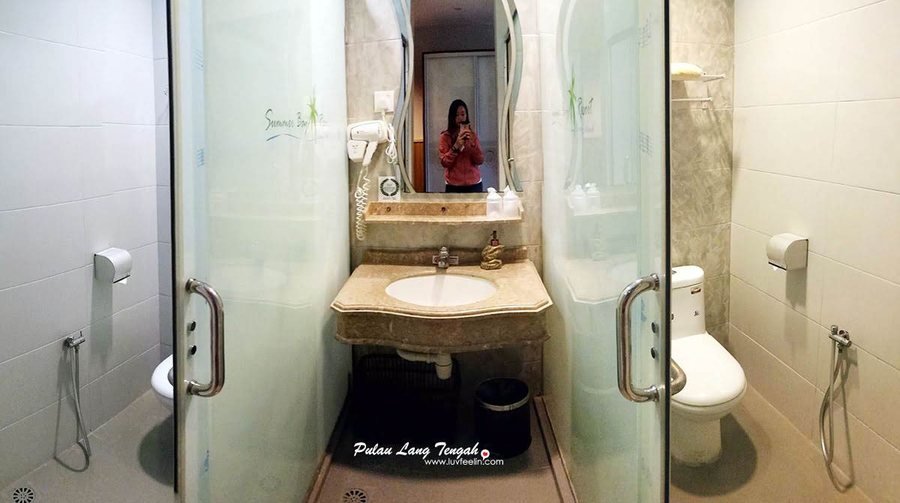 Summer Bay Resort Lang Tengah Island — Bathroom